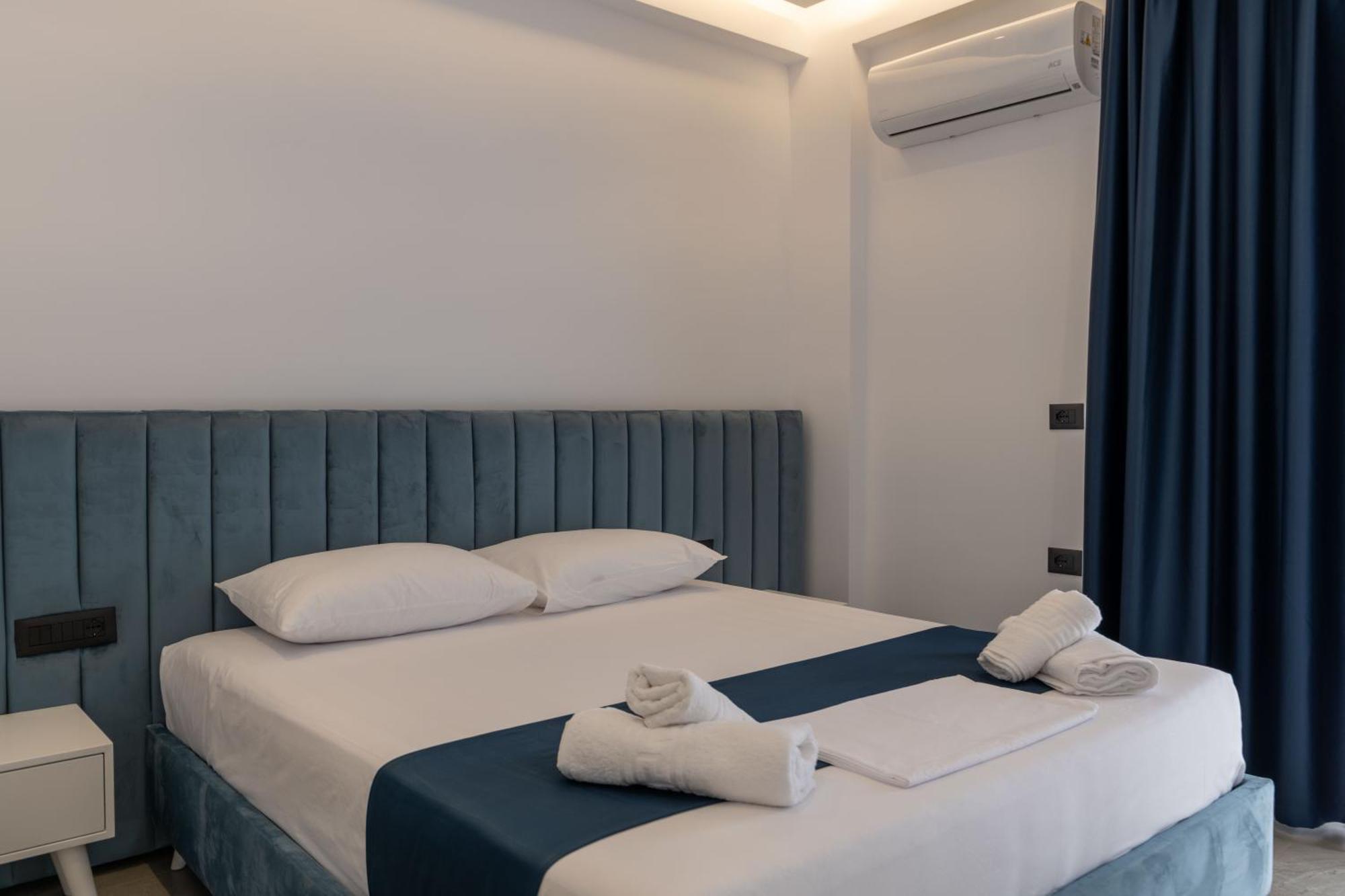Hotel Vila Melina Ksamil Esterno foto